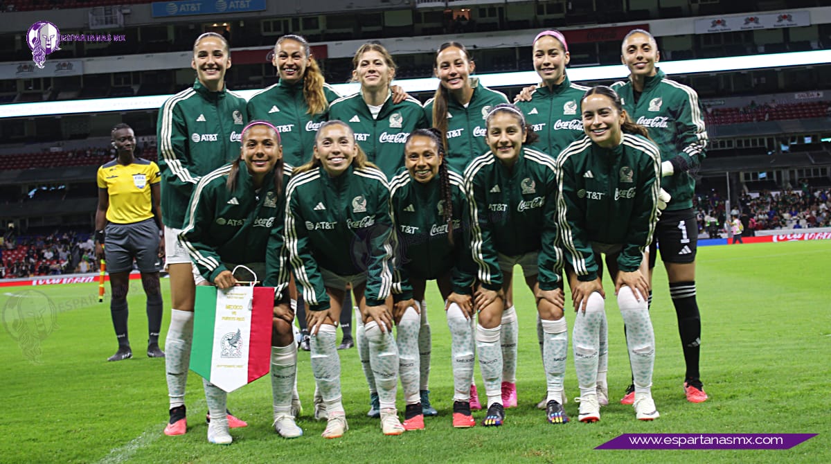Santi Giménez felicitó a la Selección Femenil de México tras vencer a Puerto Rico